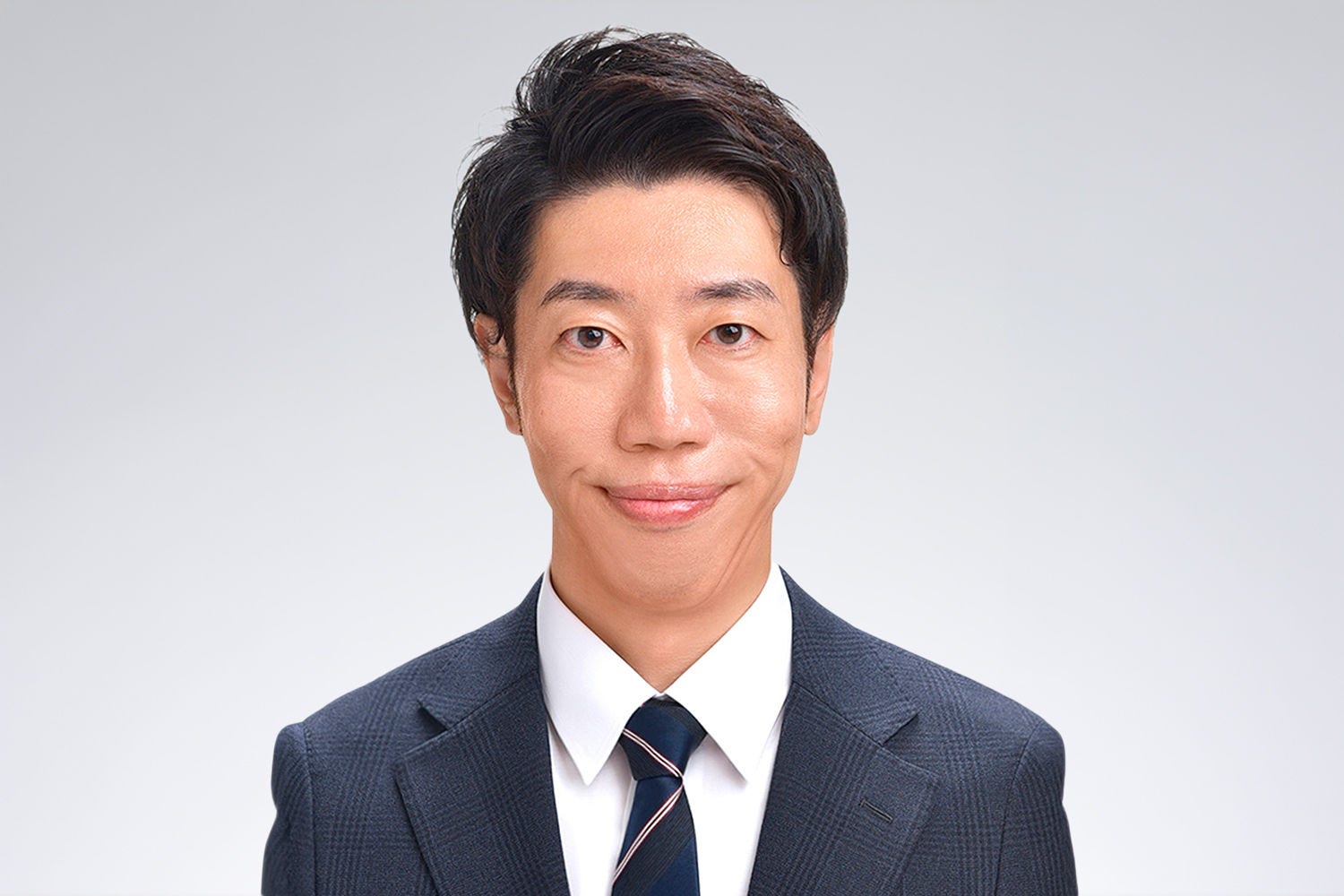 薄 啓志
