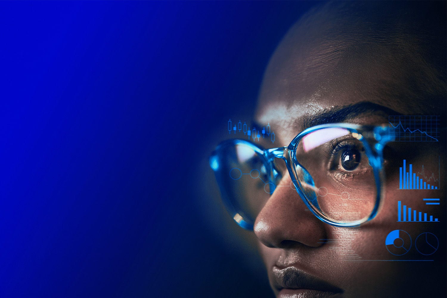 blue-glasses-women