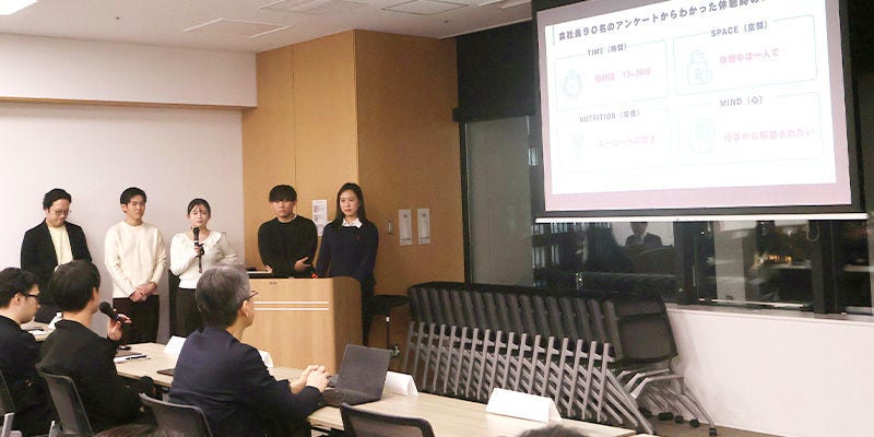 Japanese alt text: 茶道チーム