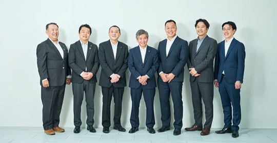 Japanese alt text: ミヨシ油脂　志田氏、秋山氏、島津氏、津田氏、KPMG　中嶋、府中、山地