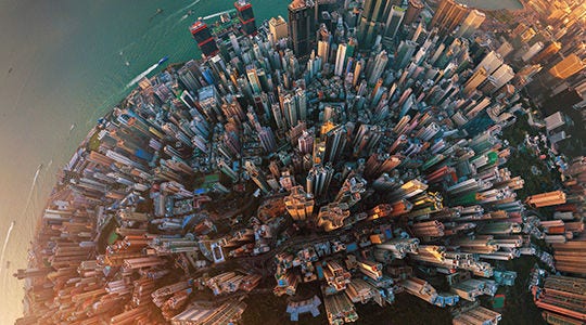 Japanese alt text: 海外子会社リスク評価支援