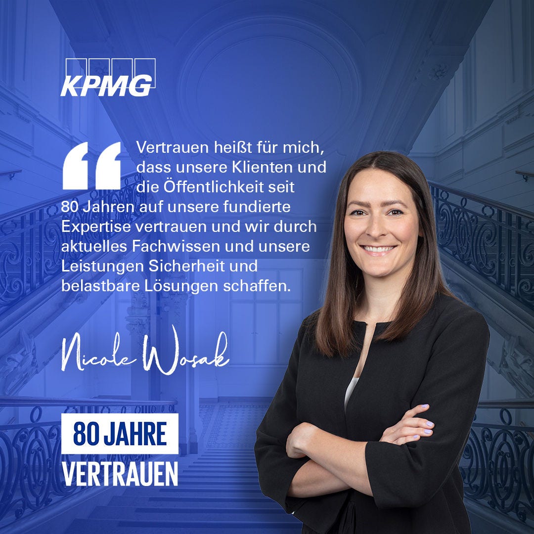 Porträt einer Person in Businesskleidung vor blauem KPMG-Hintergrund. Zitat über Vertrauen: Nähe zu Kundinnen und Kunden, Transparenz, hohe Leistungsfähigkeit und verlässliche Lösungen. Unten steht: „80 Jahre Vertrauen“.