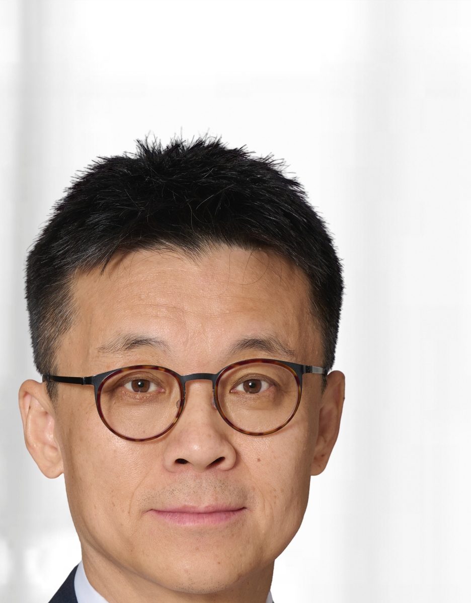 邹俊